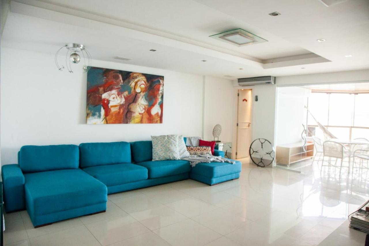 Apto Boutique Baln Camboriu frente mar pe na areia deslumbrante vista mar HIGIENIZADO TOTAL para COMVIDA-22 Balneario Camboriu Exterior foto